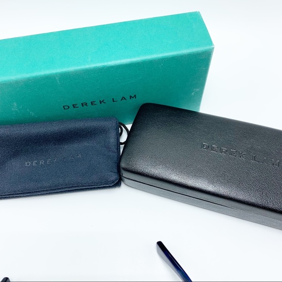 ❗️LAST PAIR❗️ Derek Lam Doris Cat Eye Sunglasses in Ivory & Navy - Picture 10 of 12